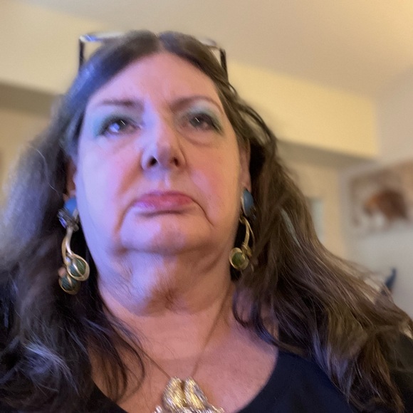 Meet your Posher, Barbara - Picture 3 of 5